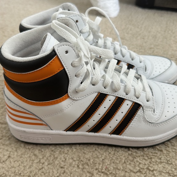 Adidas Top Ten Hi Shoes - Picture 4 of 5